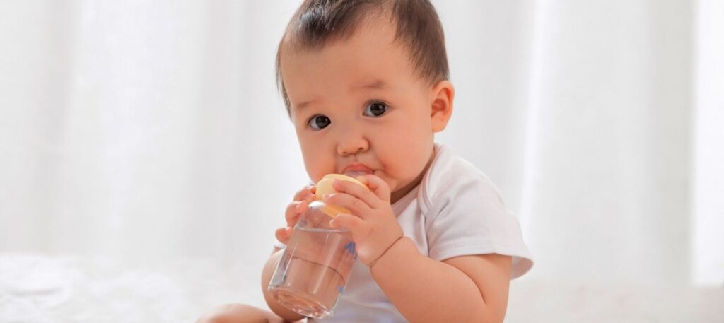 When should babies start having bottled water in the UK