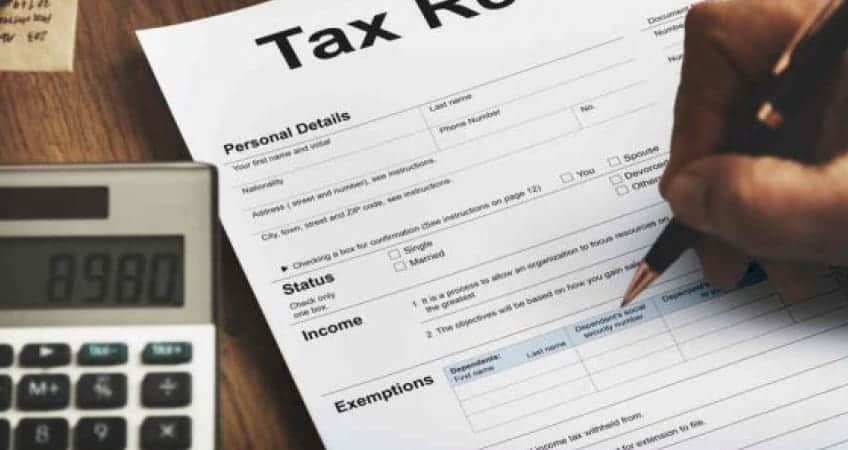 What are the risks of failing to report rental income to the tax authorities